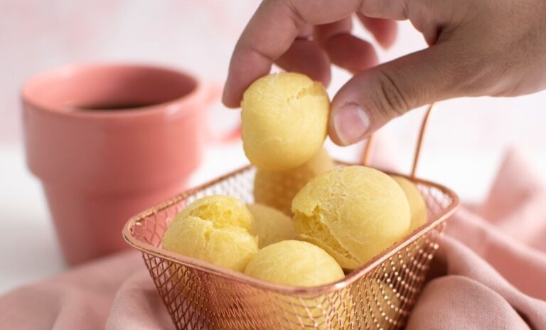 Pão de Queijo Vegano sem Glúten – Perfeito para Lanches e Aperitivos!