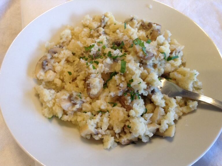 Risoto de Cogumelos com Couve-Flor sem Glúten (Um Prato Gourmet e Nutritivo)